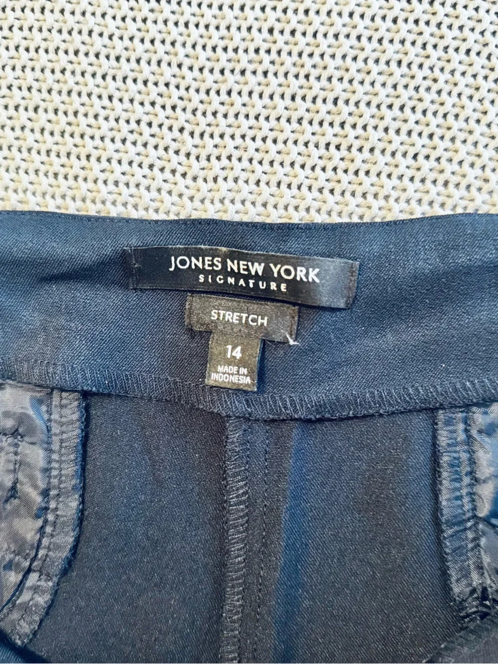 JONES NEW YORK Navy Blue Stretch Trousers Dress Pants — #164 LHP